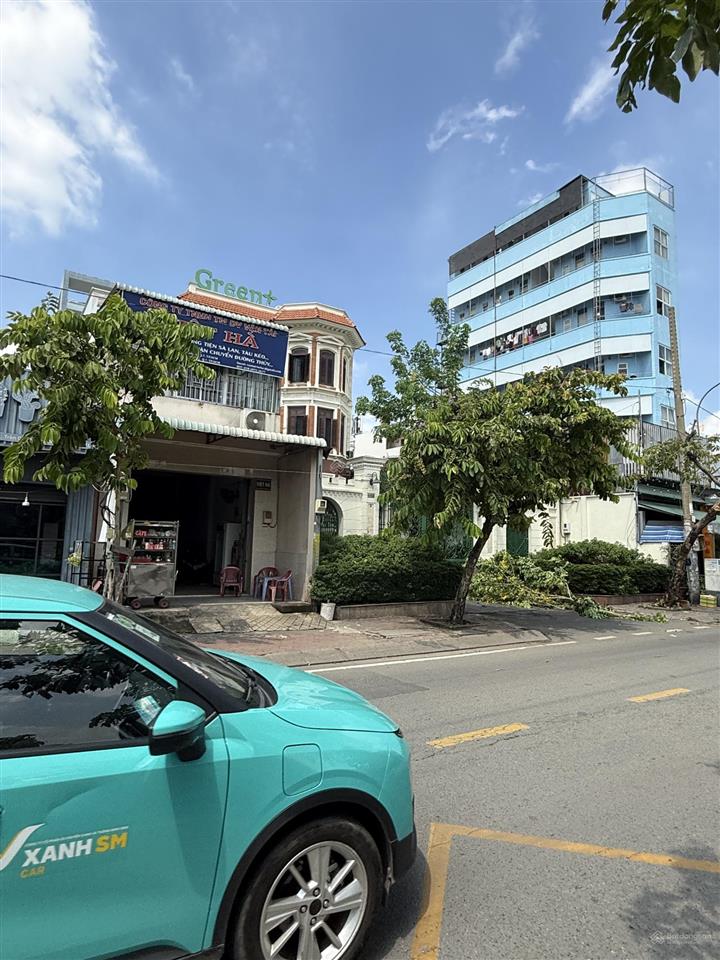 Chỉ 7,99 tỷ, bán gấp nhà 2 lầu, dt 94m2, ngay trần xuân soạn, tân kiểng, q7, tp. hcm