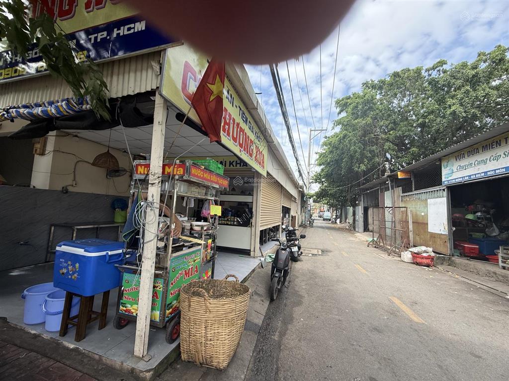 Gấp bán nhà mặt tiền kinh doanh 144m2, ngang 8m hiếm có, ngay chợ đầu mối xuân thới đông, hóc môn