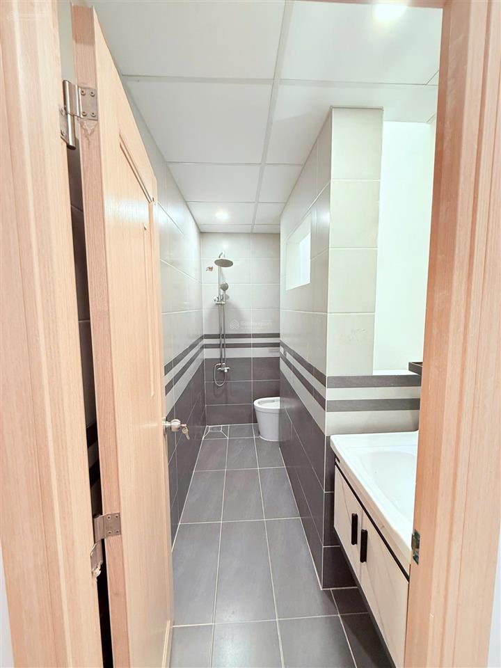 Bán gấp trong tuần nhà riêng huỳnh tấn phát quận 7 giá chỉ 4,5 tỷ, nhà 2 tầng, sổ hồng riêng