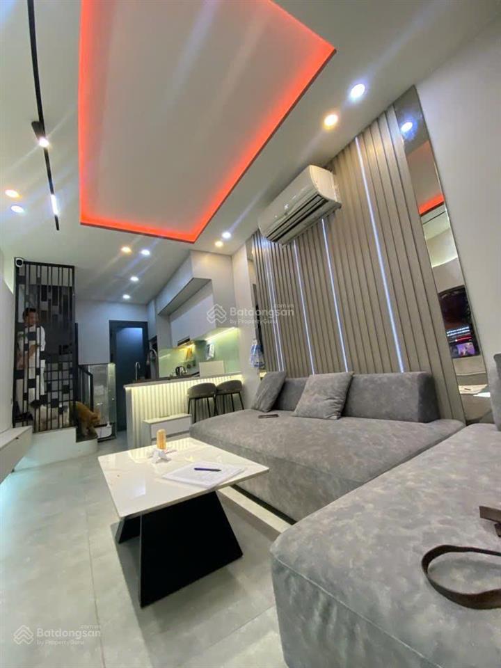 Bán gấp nhà quận 1 trong tuần  giá chỉ 5,3 tỷ, gần bệnh viện từ dũ, đang có hđ thuê 13 triệu/tháng