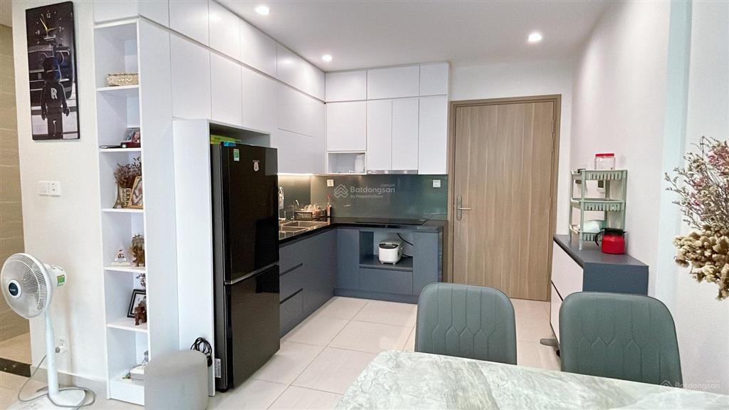 Chính chủ bán căn hộ 2n 1wc vinhomes ocean park gia lâm  đủ đồ ở ngay mặt sảnh kinh doanh đc 3,5tỷ