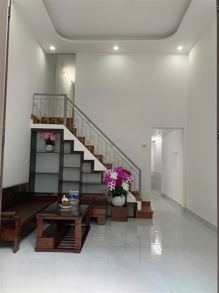 Nhà mặt phố Cô Đoài đường rộng đất nở hậu giá 2.x tỷ