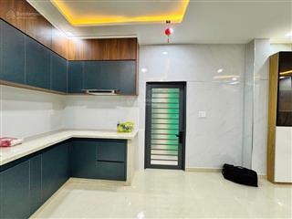 Hiếm  trần quốc thảo q.3 ( 4 x 10 + 1 lầu = 6.5 tỷ shr