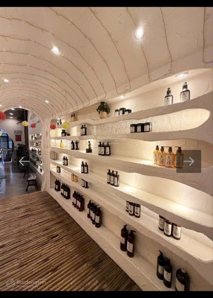 Bán village spa  3/5 x 23 +1 lầu phường 15  quân gò vấp