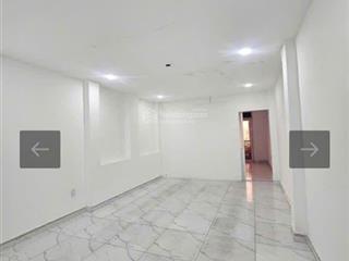 Bán khách sạn thô 4 x 22 + 6 tầng mặt tiền trần quang khải q. 1