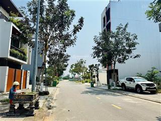 Cần bán lô đất nại nam 8 đúng giá, để k mất thời gian quý báu của anh chị hãy gọi ngay 0905 557 ***