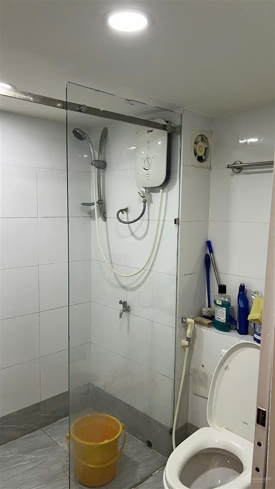 Chủ nhà cần bán gấp căn hộ hưng vượng 1, 81m2, 2pn, giá 3,4 tỷ,  0966 125 *** kim oanh