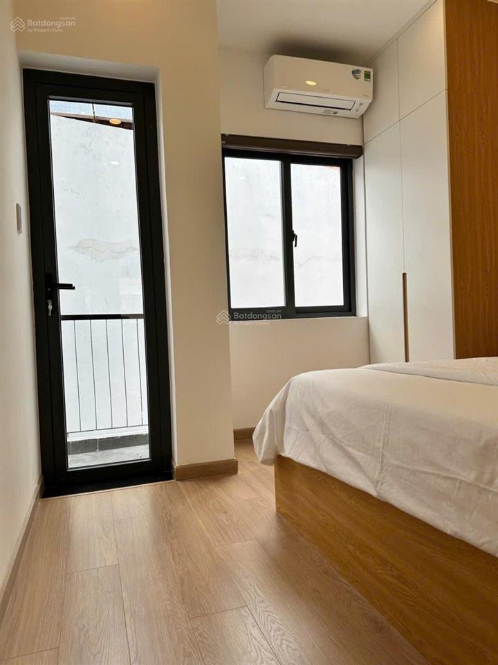 Chdv cao cấp thảo điền. dòng tiền 70tr/ tháng. 120m 6 tầng có hầm. 24 tỷ thương lượng
