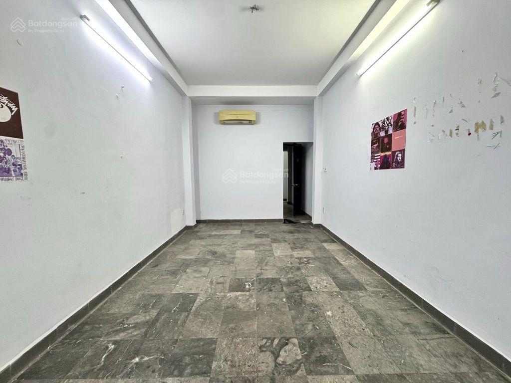 Mt kinh doanh đa ngành nghề quận 1. nhỉnh 14tỷ cho thuê dòng tiền 850tr/ năm