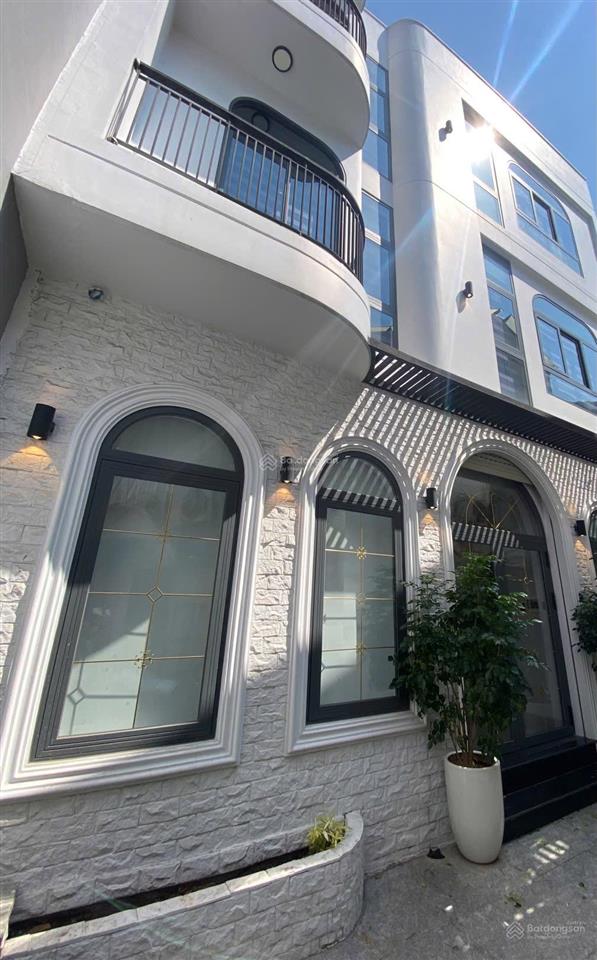 3 tầng nhà mới mt quận 3 nhỉnh 15tỷ chưa qua mua bán. dòng tiền tốt
