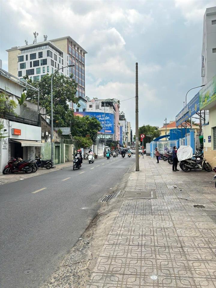 3 tầng nhà mới mt quận 3 nhỉnh 15tỷ chưa qua mua bán. dòng tiền tốt