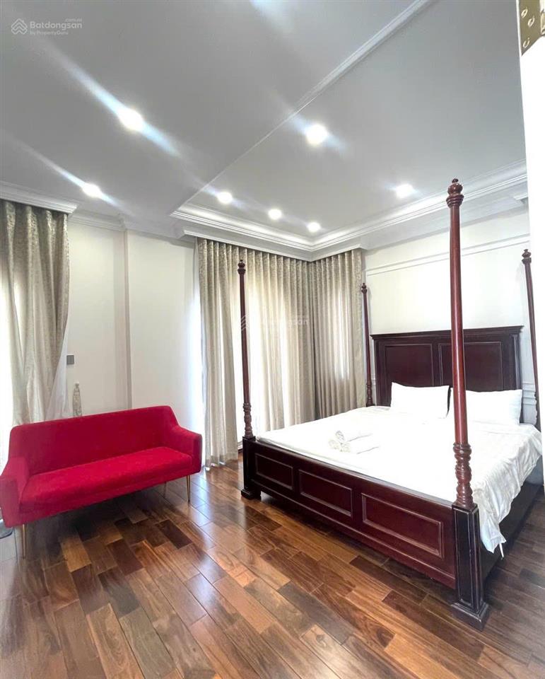 Biệt thự châu âu quận 2 cách cầu sài gòn 500m. hơn 50 tỷ chính chủ mua bán