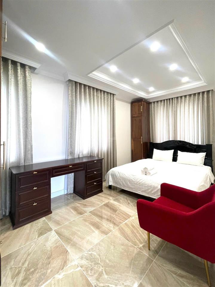 Biệt thự châu âu quận 2 cách cầu sài gòn 500m. hơn 50 tỷ chính chủ mua bán