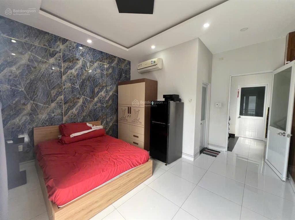 Nhà chưa qua mua bán. q8 nhỉnh 6t. 5 tầng thích họp cho thuê có dòng tiền. 30tr/ tháng