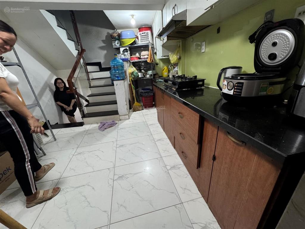 5tầng dòng tiền 168tr/ năm. đường nhựa 6m vào nhà. phù hợp khách mua giữ tài sản, và khai thác
