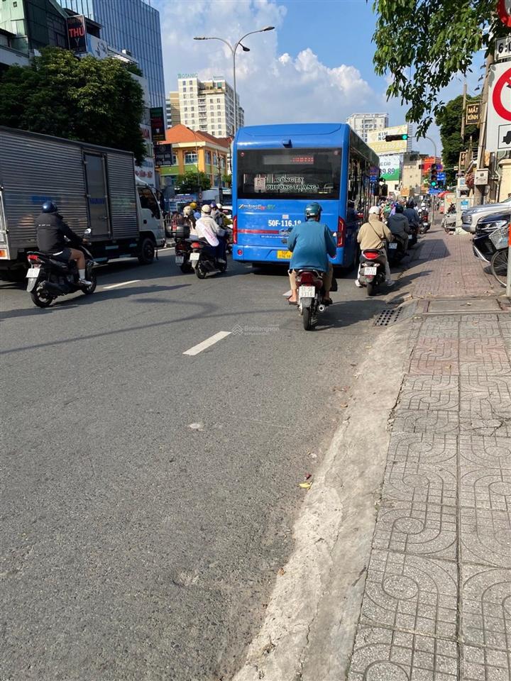 Mặt tiền phan đăng lưu 4 tầng, 5pn vừa ở vừa kinh doanh chỉ 16,8 tỷ!