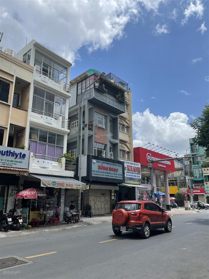 Tòa nhà văn phòng rẻ nhất trục nguyễn thiện thuật, q3, 5mx20m, nở hậu 6m, 7 tầng, hđt 75 triệu