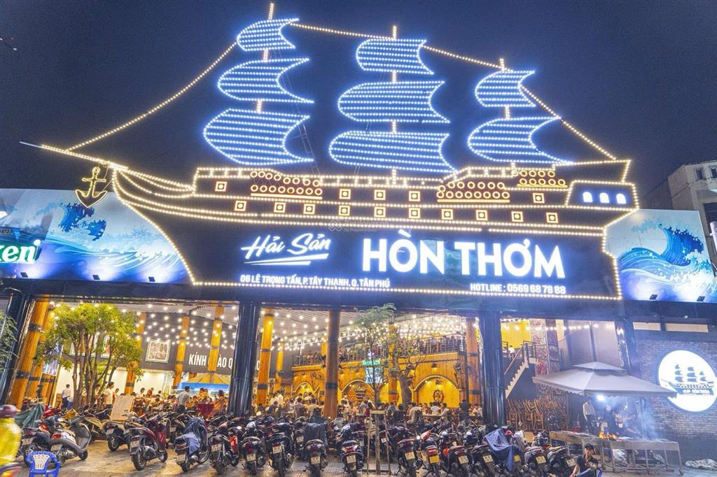 Bán quỹ đất góc 3mt 6 lê trọng tấn, tân phú, 30 x 60m, 2000m2 đất, hđt 250 triệu/tháng