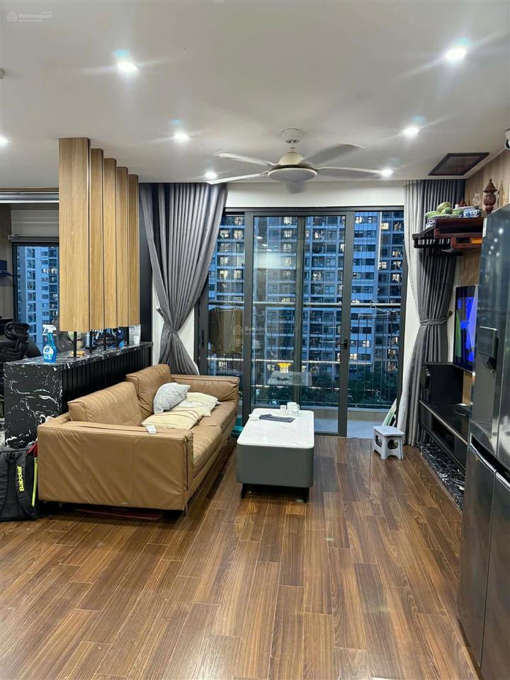 Chính chủ bán căn hộ 2pn+1 63m căn góc full đồ giá 4.45 tỷ kđt vinhomes smart cỉty