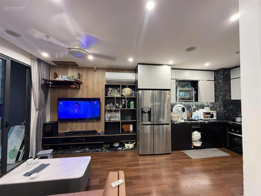 Chính chủ bán căn hộ 2pn+1 63m căn góc full đồ giá 4.45 tỷ kđt vinhomes smart cỉty