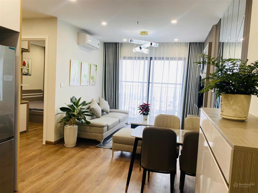 Bán gấp 2pn  2wc 55m²  3.85 tỷ tòa g5 2 hầm dự án the sola park kđt vinhomes smart city