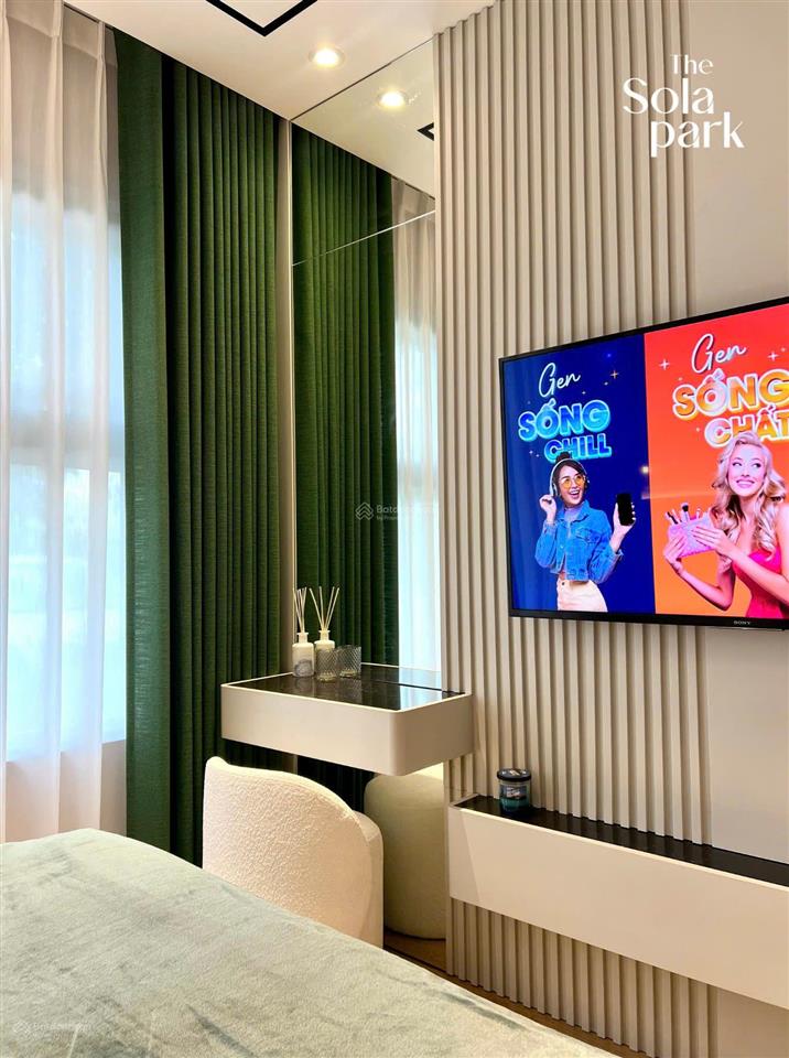 Bán gấp căn 2pn3.3 tỷ  55m2 căn hộ g2. 2102 ngoại khu the sola park kđt vinhomes smart city