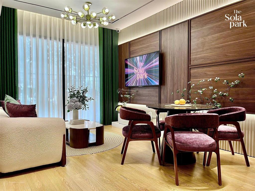 Bán gấp căn 2pn3.3 tỷ  55m2 căn hộ g2. 2102 ngoại khu the sola park kđt vinhomes smart city