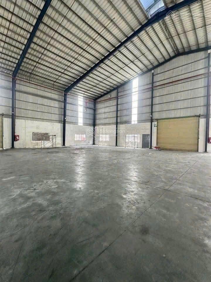 Cho thuê xưởng 2500m2 tại hố nai biên hòa đồng nai. có pccc, trạm điện 250kva, đường cont tới xưởng