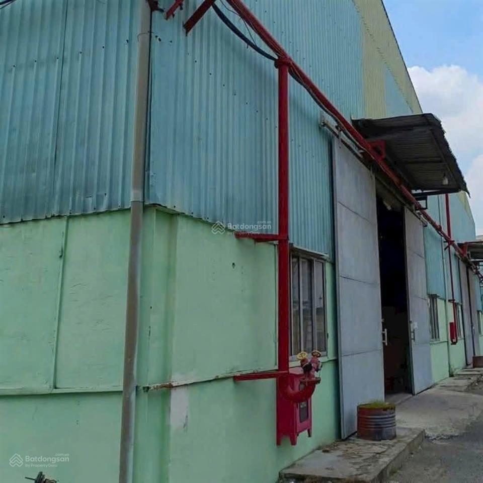 Cho thuê xưởng 2500m2 tại hố nai biên hòa đồng nai. có pccc, trạm điện 250kva, đường cont tới xưởng