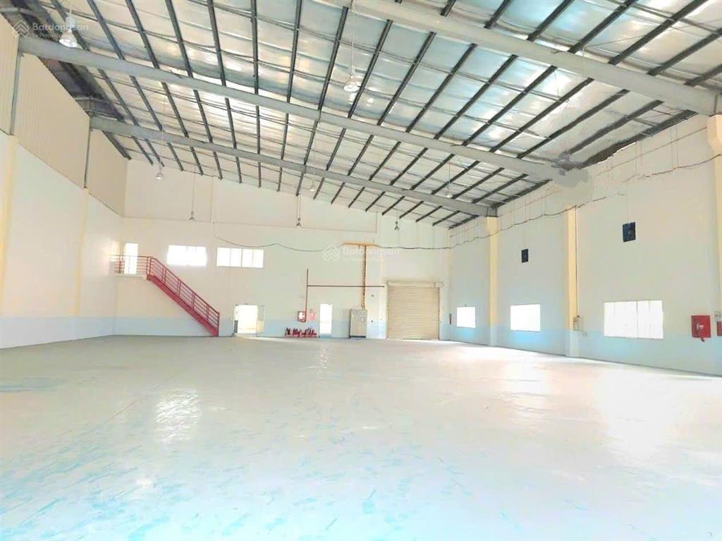 Cho thuê xưởng 2500m2 trong kcn amata. long bình. biên hòa đồng nai. điện 560kva. pháp lý chuẩn kcn