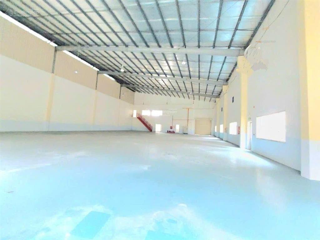Cho thuê xưởng 2500m2 trong kcn amata. long bình. biên hòa đồng nai. điện 560kva. pháp lý chuẩn kcn