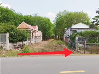 Bán đất mt 32m, kinh doanh đông đúc, full tiện ích xung quanh bán kính 500m. còn đúng 1 lô.