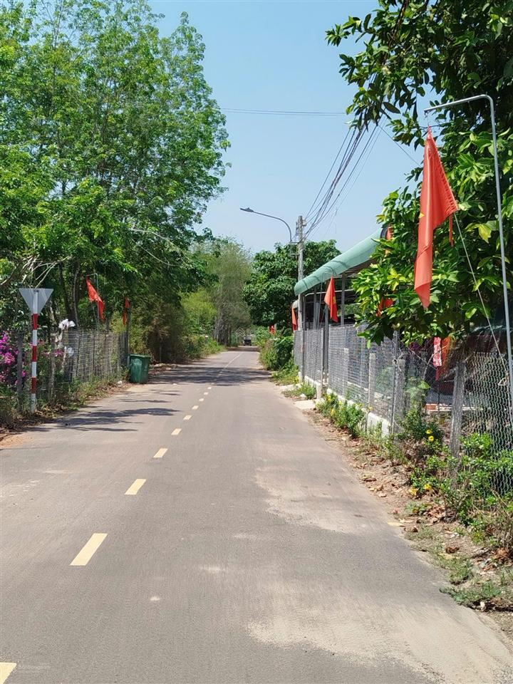 Ngộp  235m2/450tr, chủ để giá bán nhanh trong tuần, đất thổ cư sát bên trường thcs an linh.