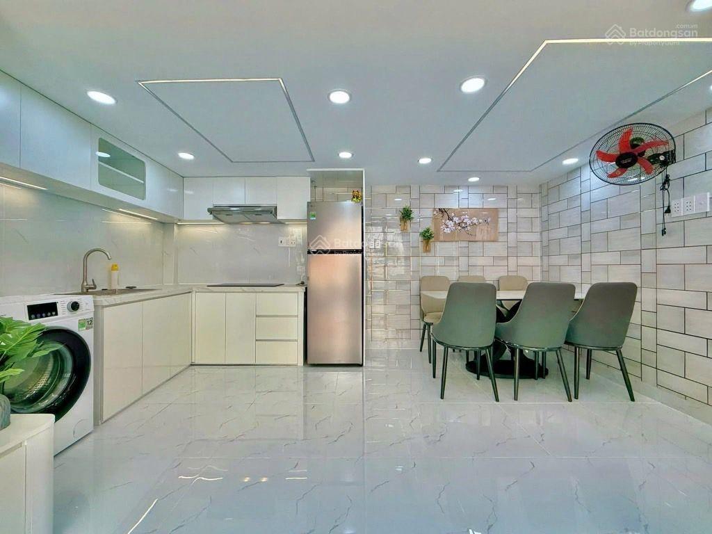 Bán nhà full nội thất bình thạnh  gần phạm văn đồng  35m2  lô góc hẻm 6m  3 tầng  6.x tỷ tl