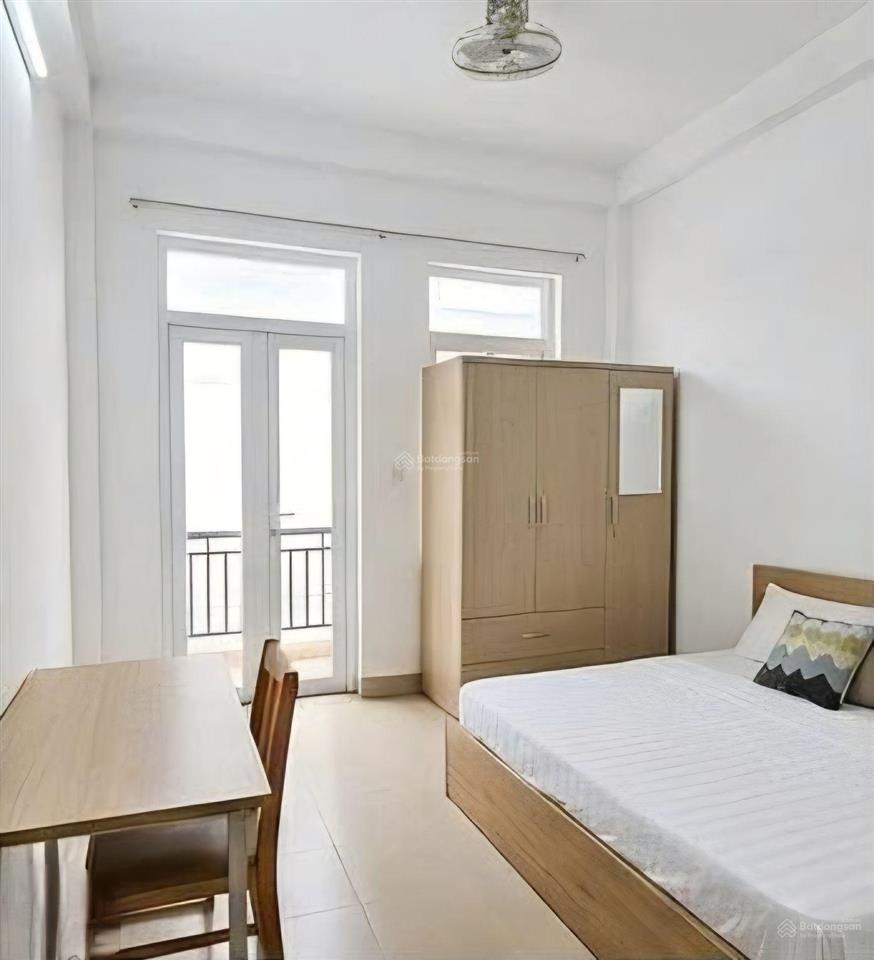 Bán nhà sát mt nguyễn văn đậu  ngang gần 5m  hẻm thông  vào ở ngay  nhỉnh 5 tỷ