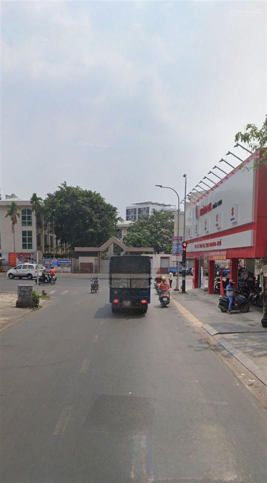 Bán nhà sát mt nguyễn văn đậu  ngang gần 5m  hẻm thông  vào ở ngay  nhỉnh 5 tỷ