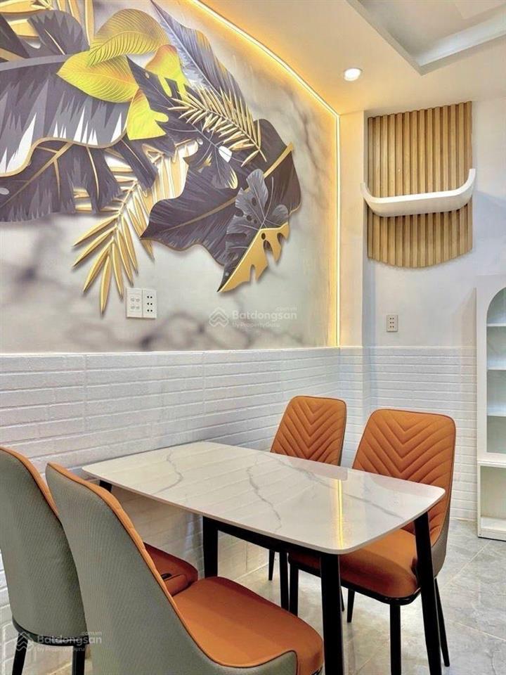 Gấp bán nhà 40m2  4 tầng  gần nơ trang long  bình thạnh  cách mt 30m  6.x tỷ tl