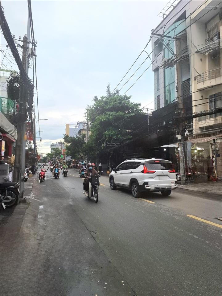 Nhà đẹp bùi đình túy  50m2  2 tầng btct  lô góc bình thạnh  cách mt 10m  6.x tỷ