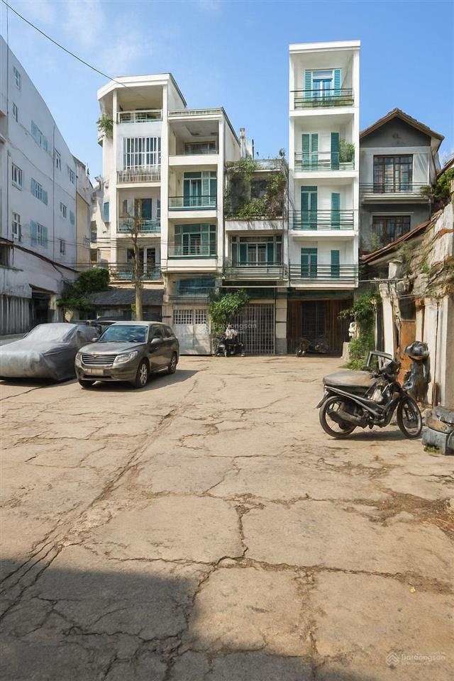 Bán nhà đẹp 40m²  gần phan xích long  4 tầng  phú nhuận  hẻm xe hơi 8m  9,x tỷ tl