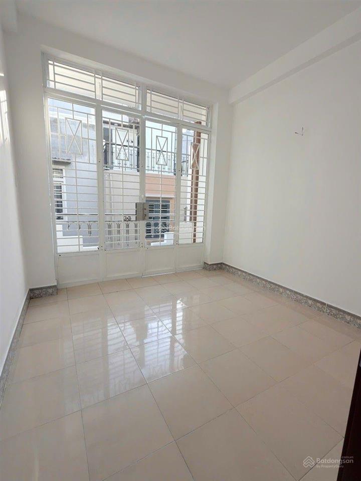 Bán nhà 5 tầng  gần mt phan đình phùng  phú nhuận  6.x tỷ tl