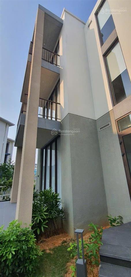 Bán gấp căn dt đất 282m2 sổ lâu dài sun premier village hạ long, thu nhập cho thuê 2,1 tỷ/năm