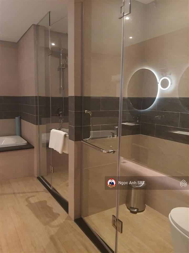 Em ngọc anh  chính chủ gửi bán 3,1 tỷ/62m2 sẵn sổ  căn hộ cao cấp nghỉ dưỡng 5 sao hạ long