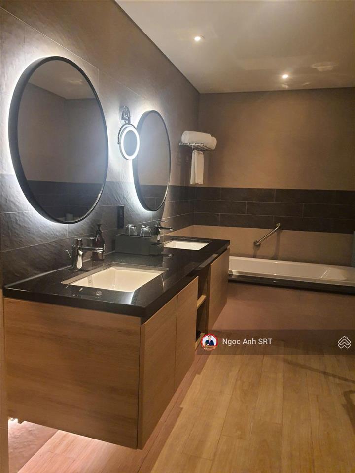 Em ngọc anh  chính chủ gửi bán 3,1 tỷ/62m2 sẵn sổ  căn hộ cao cấp nghỉ dưỡng 5 sao hạ long