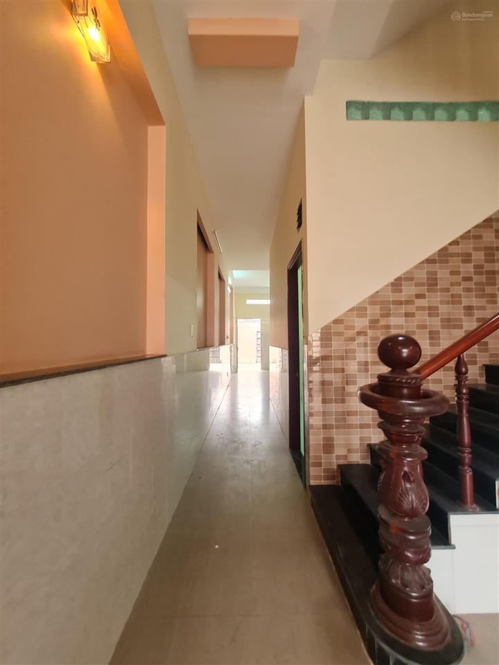 Bán nhà 3 tầng hẻm 151 đường liên khu 45, p.bình tân, dt 171m2, giá 12 tỷ, sổ hồng riêng