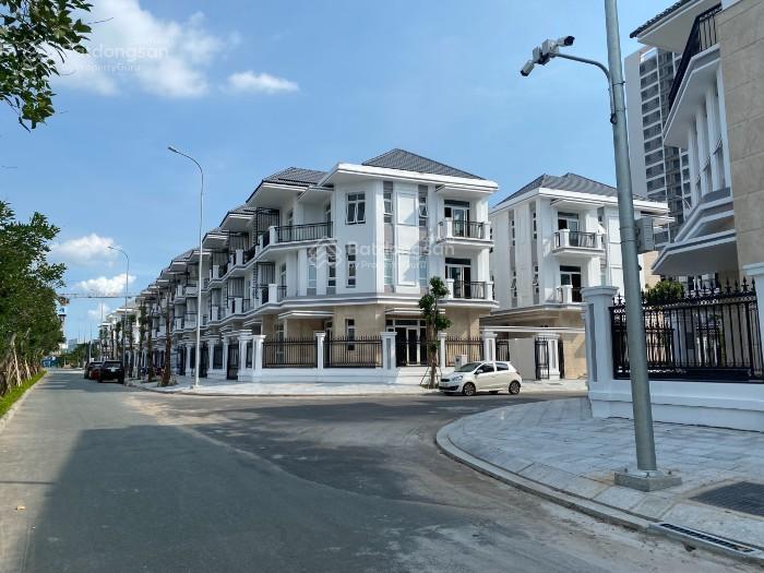 Bán biệt thự liền kề the peak villas, 3 tầng, nguyễn lương bằng, quận 7, dt 126m2, giá 18 tỷ