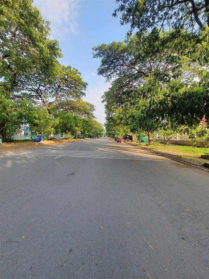 Bán đất nền kdc phong phú 4, dt 5x20m, hướng tb, giá chỉ 6 tỷ