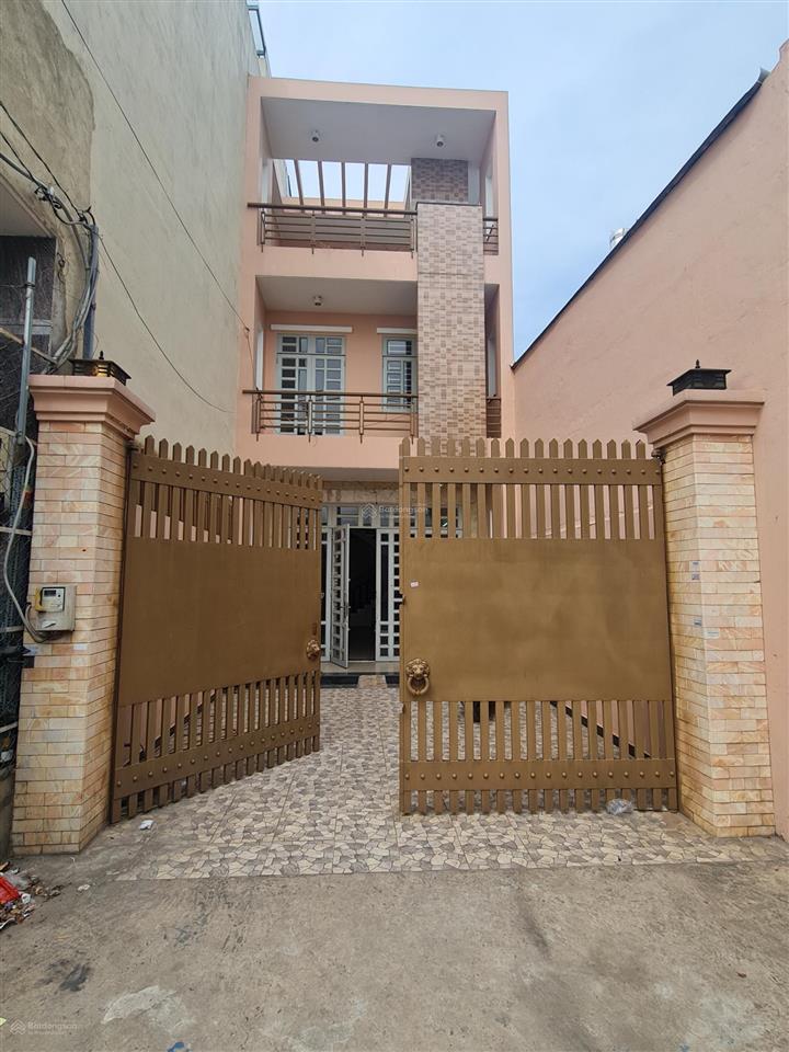 Bán nhà đường liên khu 4  5, nhà 3 tầng, dt đất 171m2, sổ hồng riêng, giá nhỉnh 12 tỷ