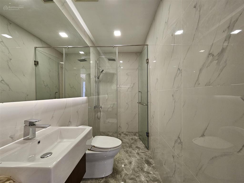Bán căn hộ 2pn resgreen tower, quận tân phú, sổ hồng chính chủ, diện tích 51,8m2, tầng trung