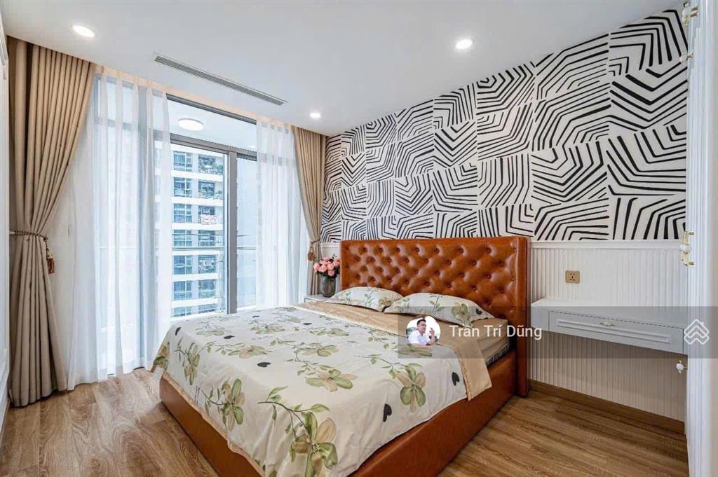 Bán nhanh 3pn 131m2 view sông tuyệt đẹp, sang trọng, tiện nghi, giá rẻ bất ngờ, gọi ngay kẻo lỡ alo