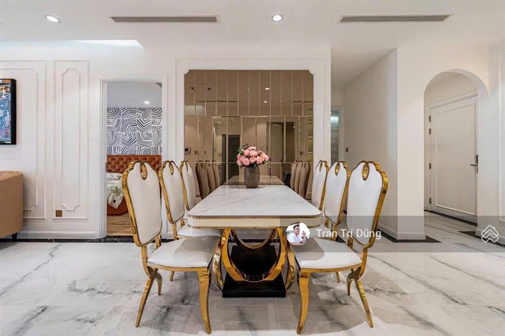 Bán nhanh 3pn 131m2 view sông tuyệt đẹp, sang trọng, tiện nghi, giá rẻ bất ngờ, gọi ngay kẻo lỡ alo